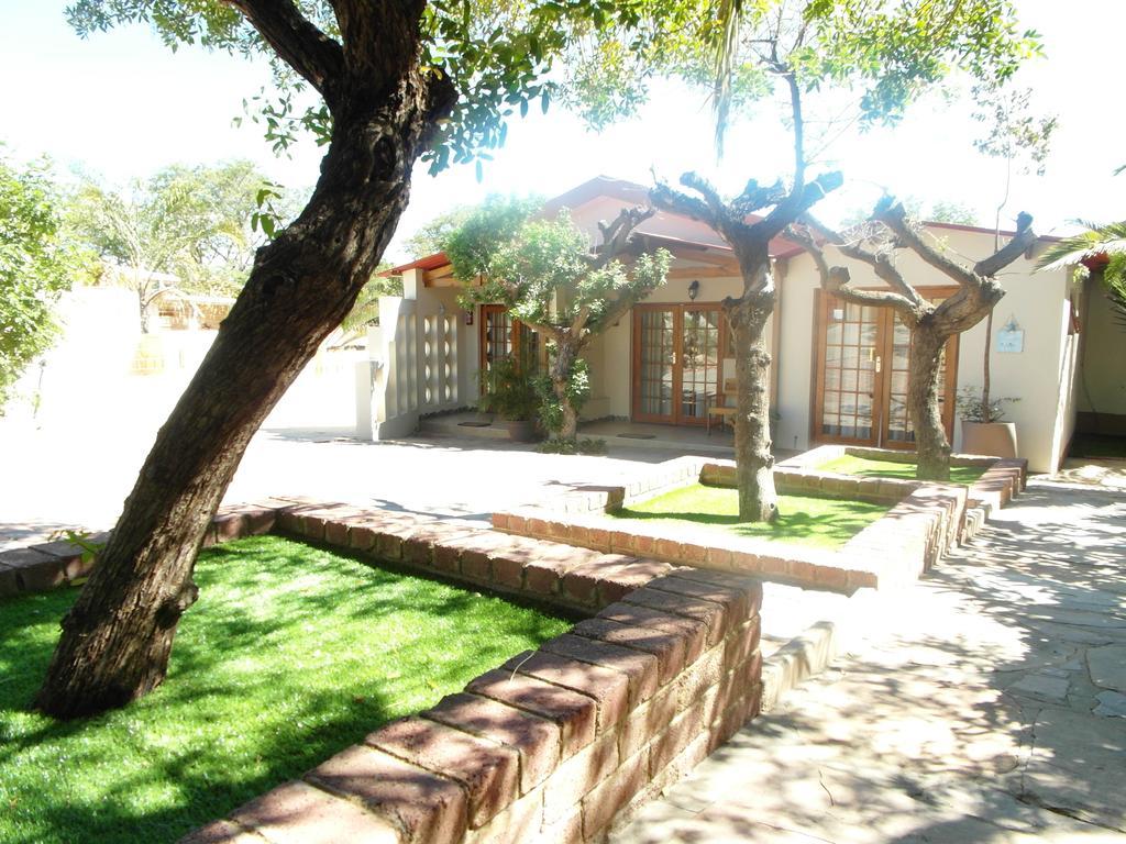 Caotinha Guest Cottage Windhoek Eksteriør bilde